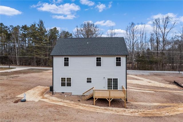 6061 Frye Bridge Road, Clemmons, NC 27012