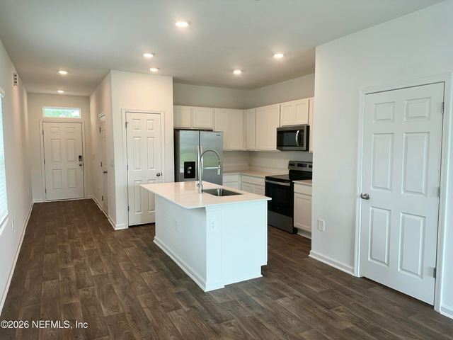 12725 WHELAN Avenue, Jacksonville, FL 32218