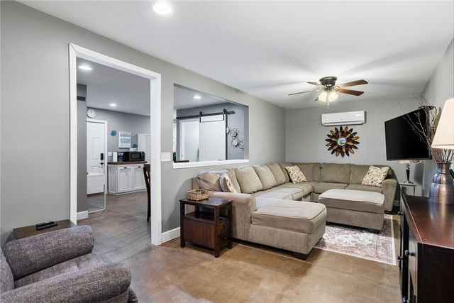 320 Regency Circle, Anderson, SC 29625