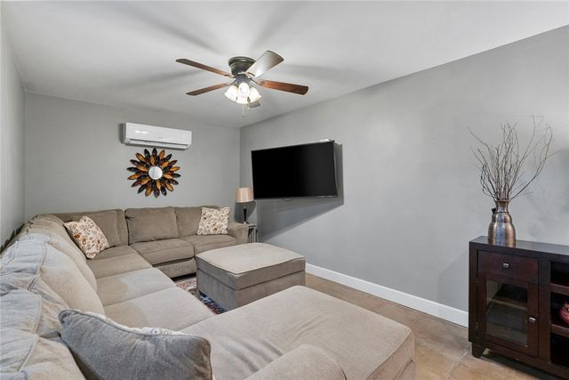 320 Regency Circle, Anderson, SC 29625