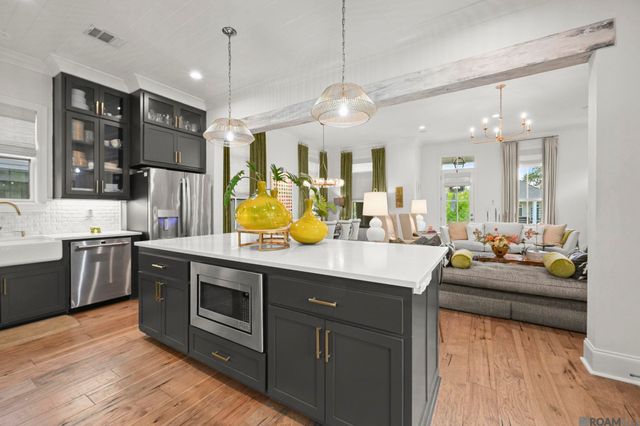 2230 Belfleur St, Baton Rouge, LA 70808