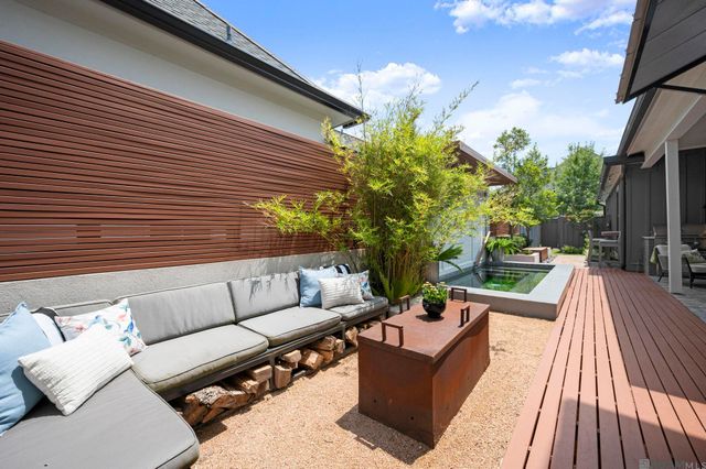 2230 Belfleur St, Baton Rouge, LA 70808