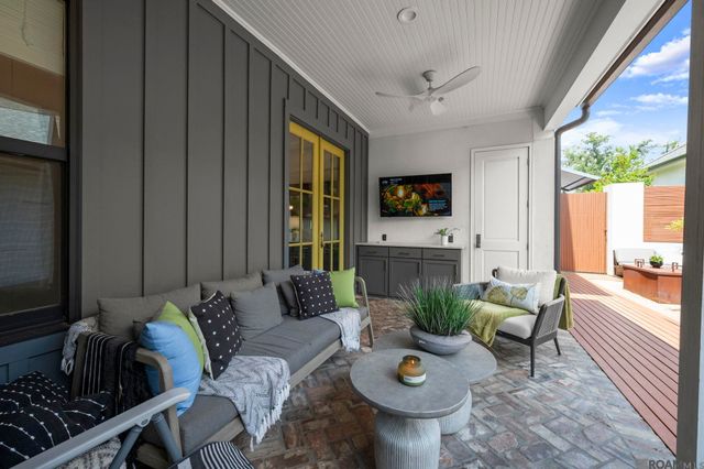 2230 Belfleur St, Baton Rouge, LA 70808
