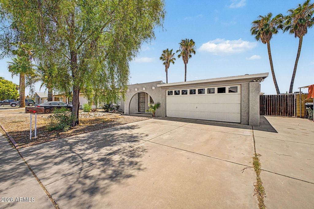 7127 W MONTEBELLO Avenue, Glendale, AZ 85303 — exterior