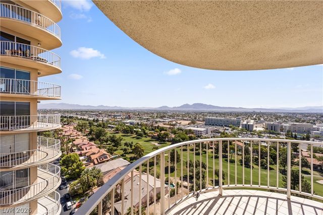 3111 Bel Air Drive 21F, Las Vegas, NV 89109