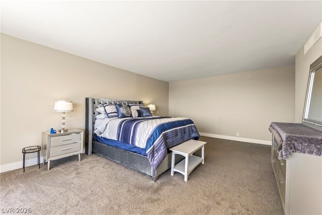 3111 Bel Air Drive 21F, Las Vegas, NV 89109