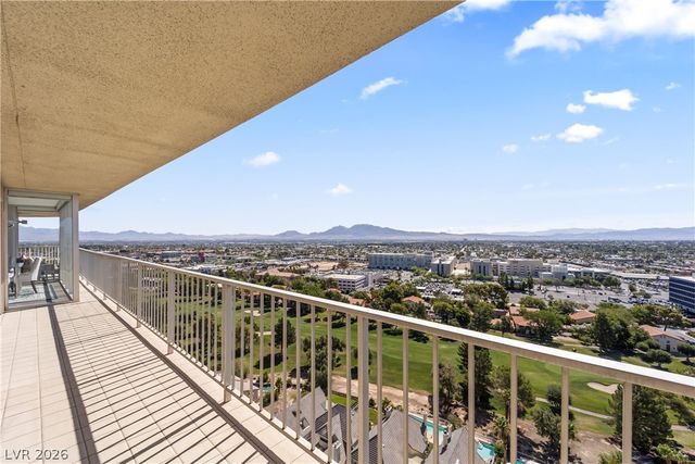 3111 Bel Air Drive 21F, Las Vegas, NV 89109