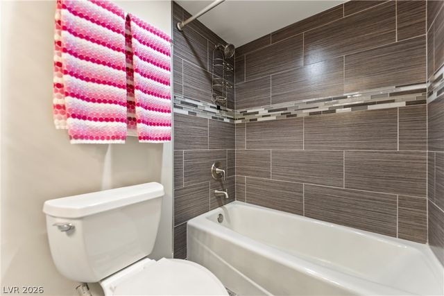 3111 Bel Air Drive 21F, Las Vegas, NV 89109