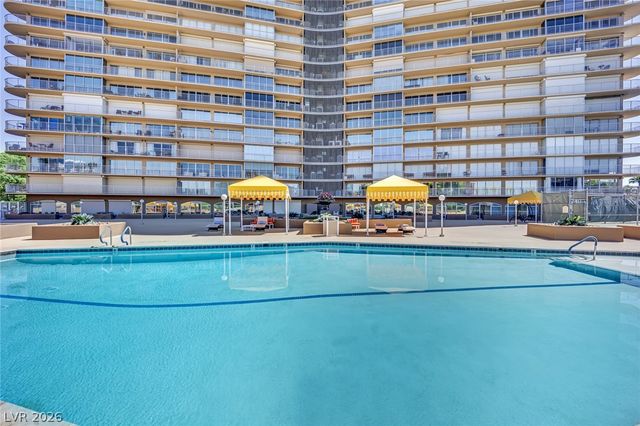 3111 Bel Air Drive 21F, Las Vegas, NV 89109