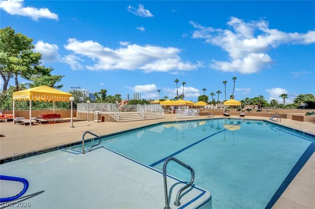 3111 Bel Air Drive 21F, Las Vegas, NV 89109
