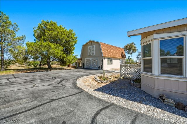 5461 Navajo Boulevard, Pahrump, NV 89061