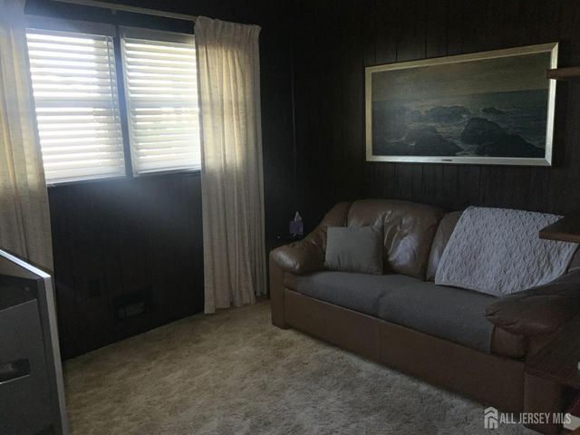 178 Willow Street, Port Reading, NJ 07064