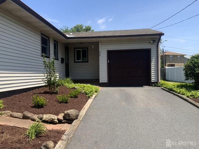 178 Willow Street, Port Reading, NJ 07064