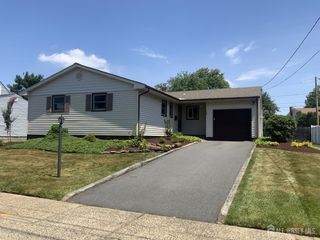 178 Willow Street, Port Reading, NJ 07064