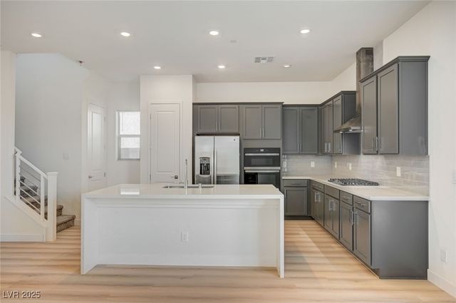 1534 Crowned Eagle Street, Las Vegas, NV 89138