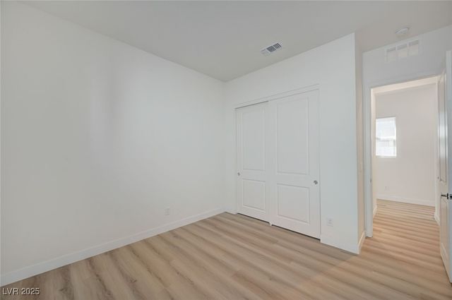 1534 Crowned Eagle Street, Las Vegas, NV 89138