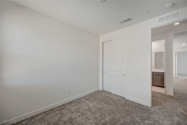 1534 Crowned Eagle Street, Las Vegas, NV 89138