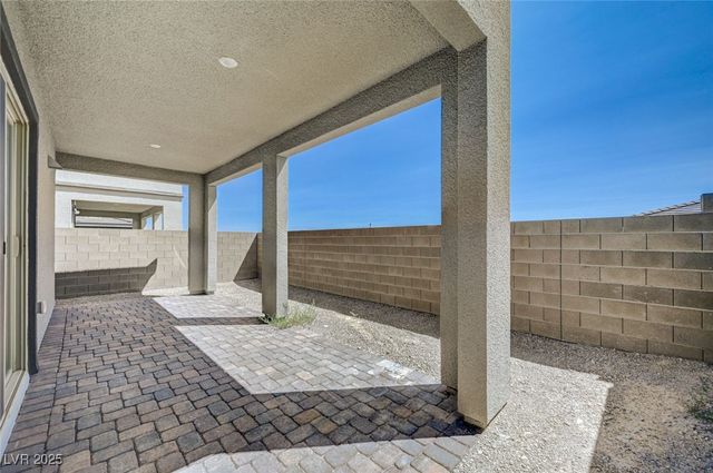 1534 Crowned Eagle Street, Las Vegas, NV 89138