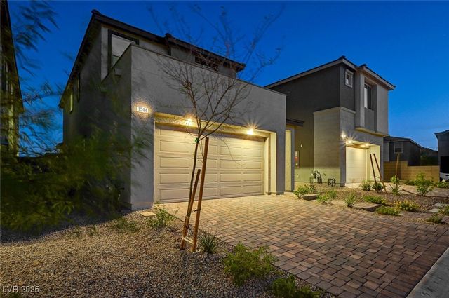 1534 Crowned Eagle Street, Las Vegas, NV 89138