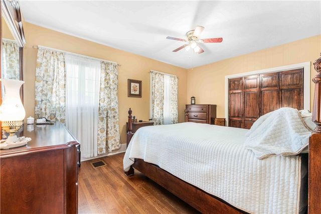 201 4th Street, Beaver, PA 15009