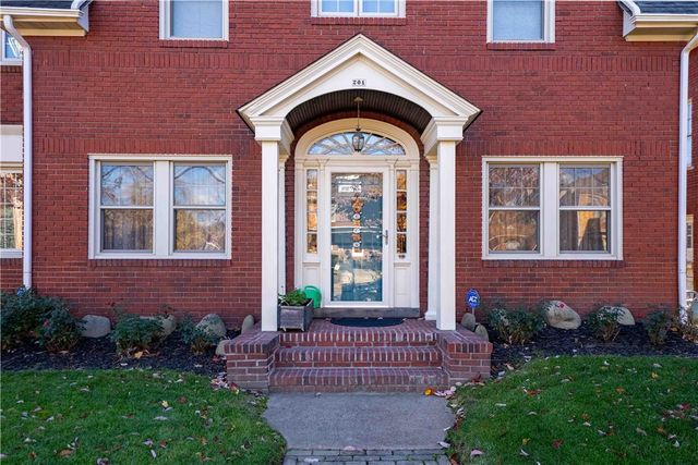 201 4th Street, Beaver, PA 15009