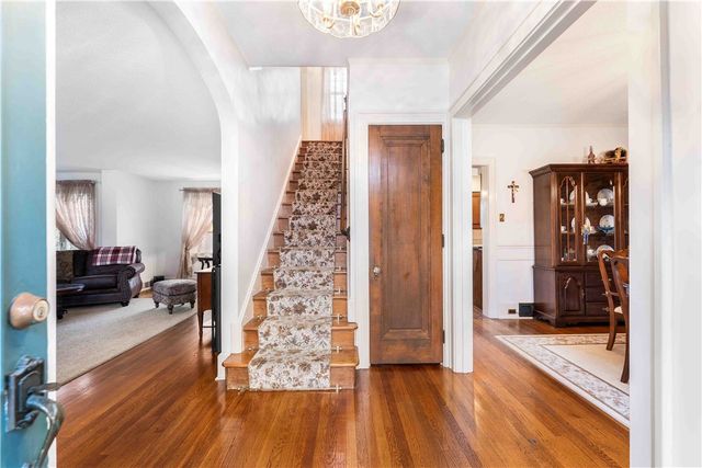 201 4th Street, Beaver, PA 15009