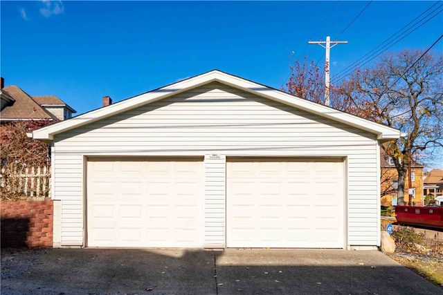 201 4th Street, Beaver, PA 15009