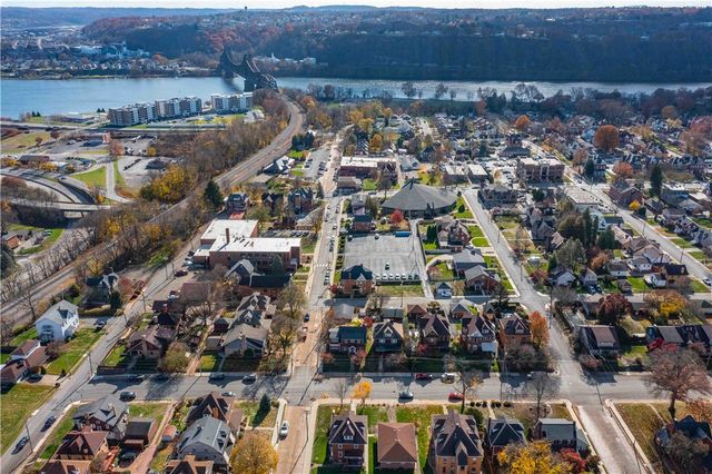 201 4th Street, Beaver, PA 15009