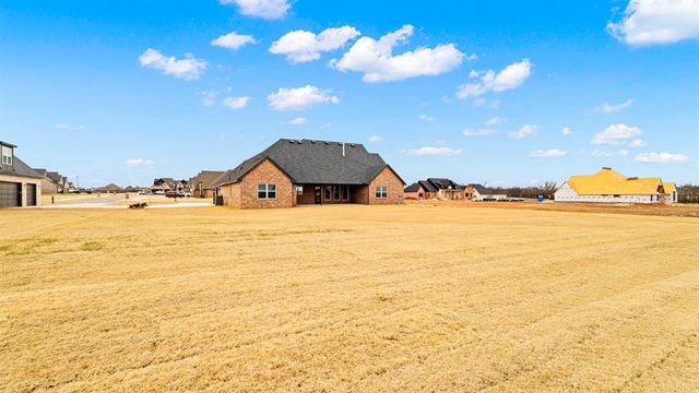 664 Paris Avenue, Piedmont, OK 73078