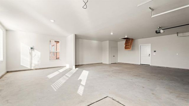 664 Paris Avenue, Piedmont, OK 73078