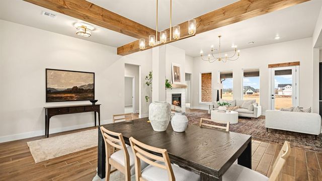 664 Paris Avenue, Piedmont, OK 73078