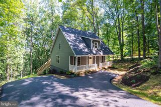 111 BLOODROOT RD, Front Royal, VA 22630