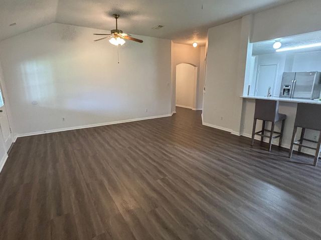 9217 Mohawk Drive, La Porte, TX 77571