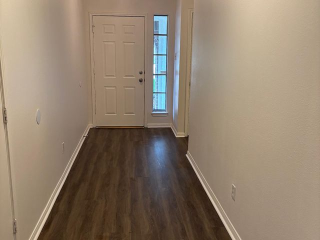9217 Mohawk Drive, La Porte, TX 77571