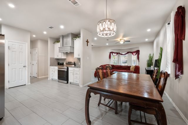 407 Hitt Street, Seagoville, TX 75159