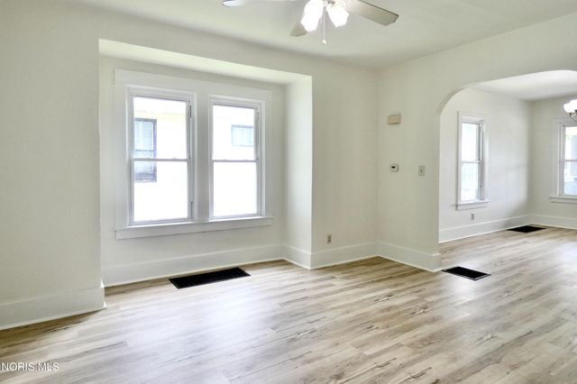 1838 Giant Street, Toledo, OH 43613