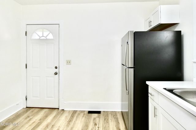 1838 Giant Street, Toledo, OH 43613
