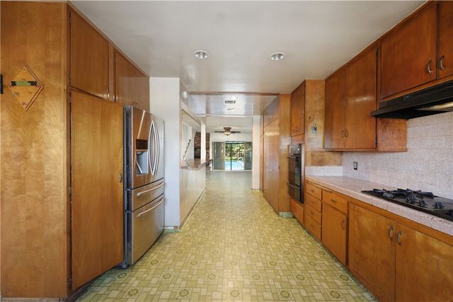 7205 Glencliff Drive, Downey, CA 90240