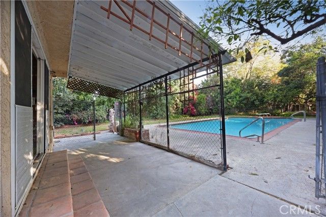 7205 Glencliff Drive, Downey, CA 90240