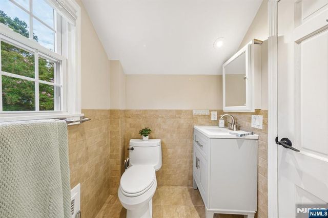 36 Amelia Avenue, Livingston, NJ 07039