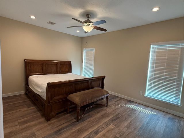 322 25th Street, Hempstead, TX 77445