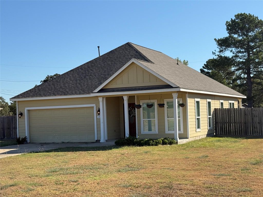 322 25th Street, Hempstead, TX 77445