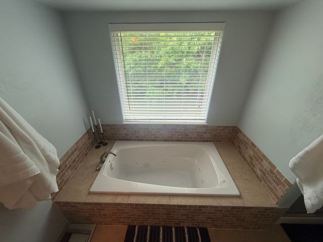 120 Sunny Lane, Branson West, MO 65737