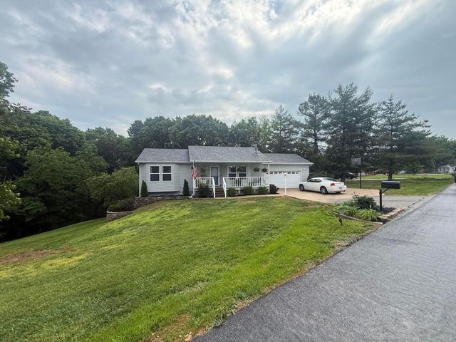 120 Sunny Lane, Branson West, MO 65737