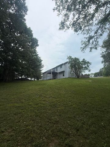 120 Sunny Lane, Branson West, MO 65737