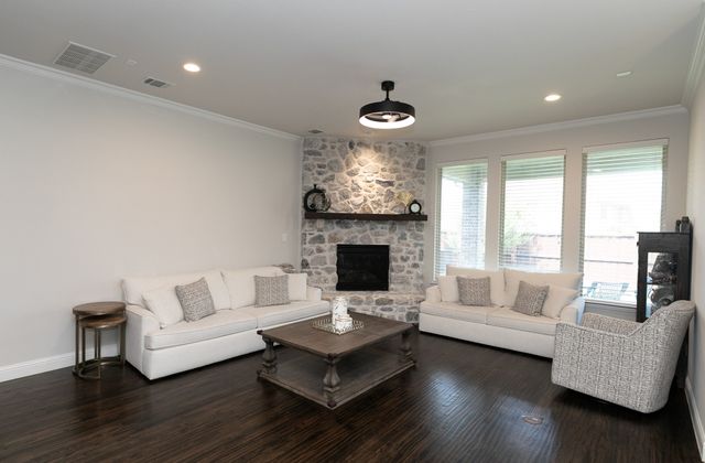 4637 Seabiscuit Street, Carrollton, TX 75010