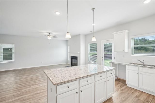 3016 Viewpark Circle, Conyers, GA 30013