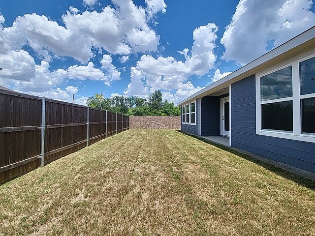 633 Quail Meadows Drive, Cleburne, TX 76031