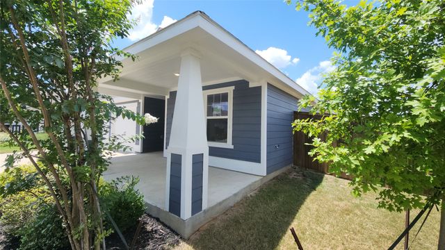 633 Quail Meadows Drive, Cleburne, TX 76031