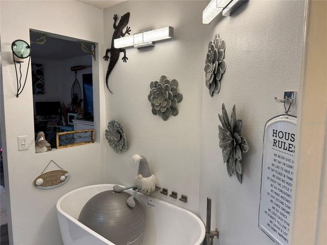 2111 VISTA DEL SOL CIRCLE 403, Lutz, FL 33558